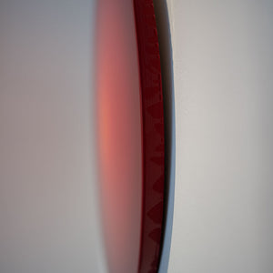 "plaque rouge" | Jörg Minrath | 2024 | 75 x 2,2 cm