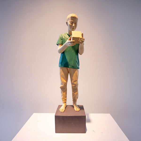 Whats'inside | Matthias Kostner | Lindenholz, Ölfarbe | H 66 / 56 cm